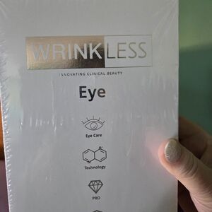 Eye Care Technology - Silver